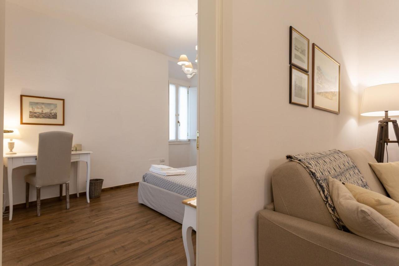 Mercatale Apartment Прато Экстерьер фото